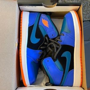 Jordan 1 mid (ps)